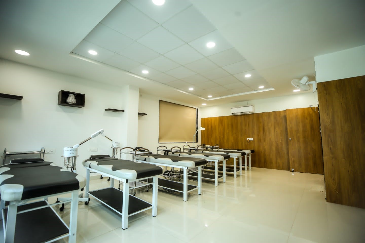 International Institute of Cosmetology and Aesthetics
