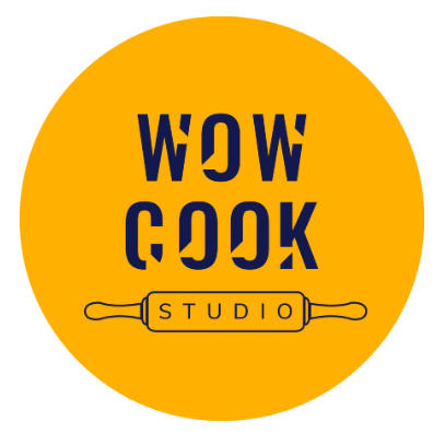 Wow Cook Studio Logo