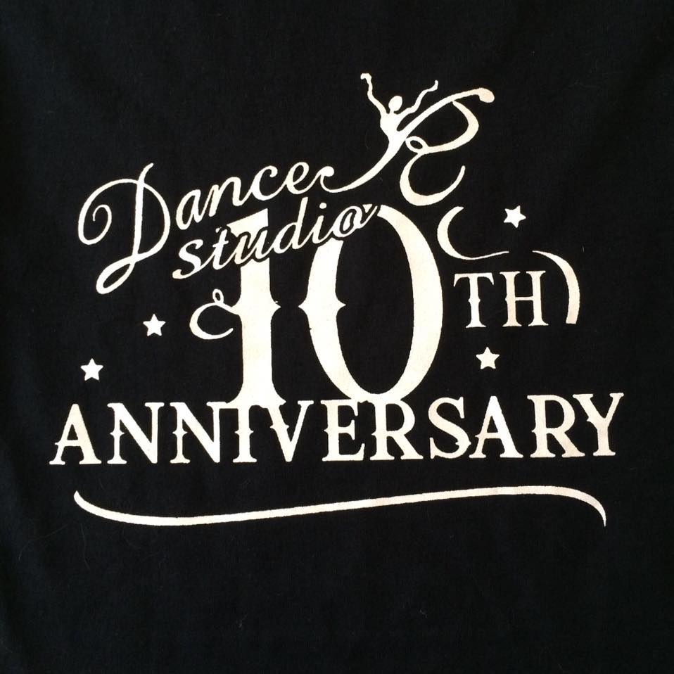 DanceR Studio Logo