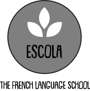 Escola Logo