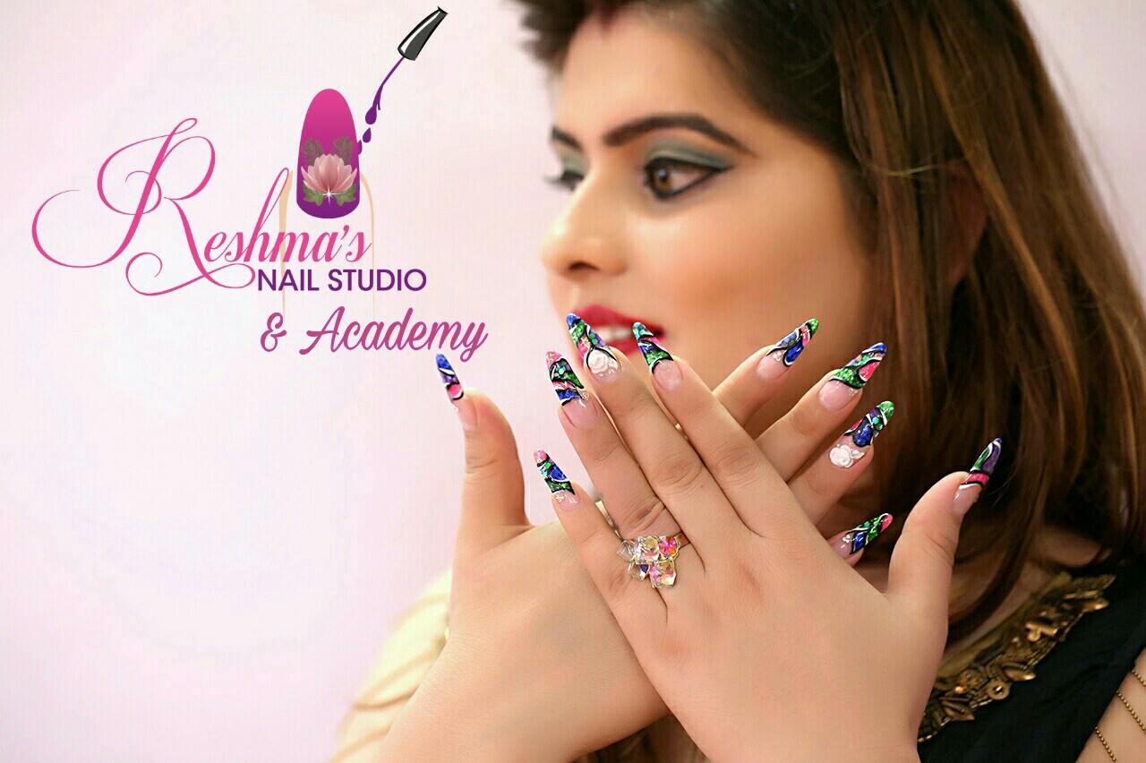 Reshma's Nail Studio Logo
