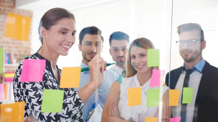 Introduction To Agile: Scrum Project Management