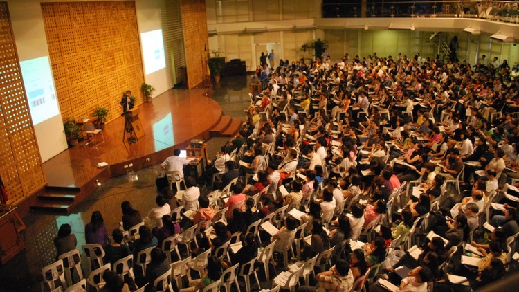 Creating & Hosting Profitable Seminars, Events And Workshops